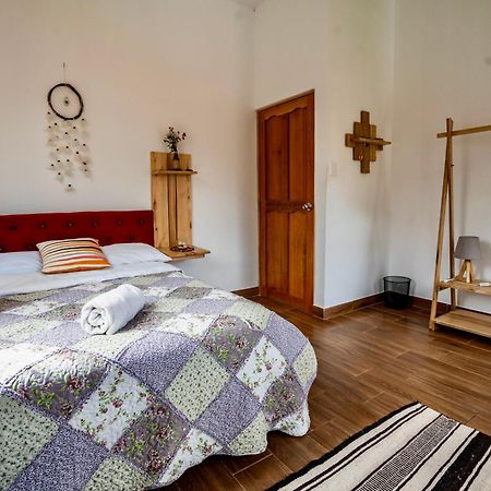 Blue Lotus Retreat Center Bed & Breakfast Pisac Exterior foto
