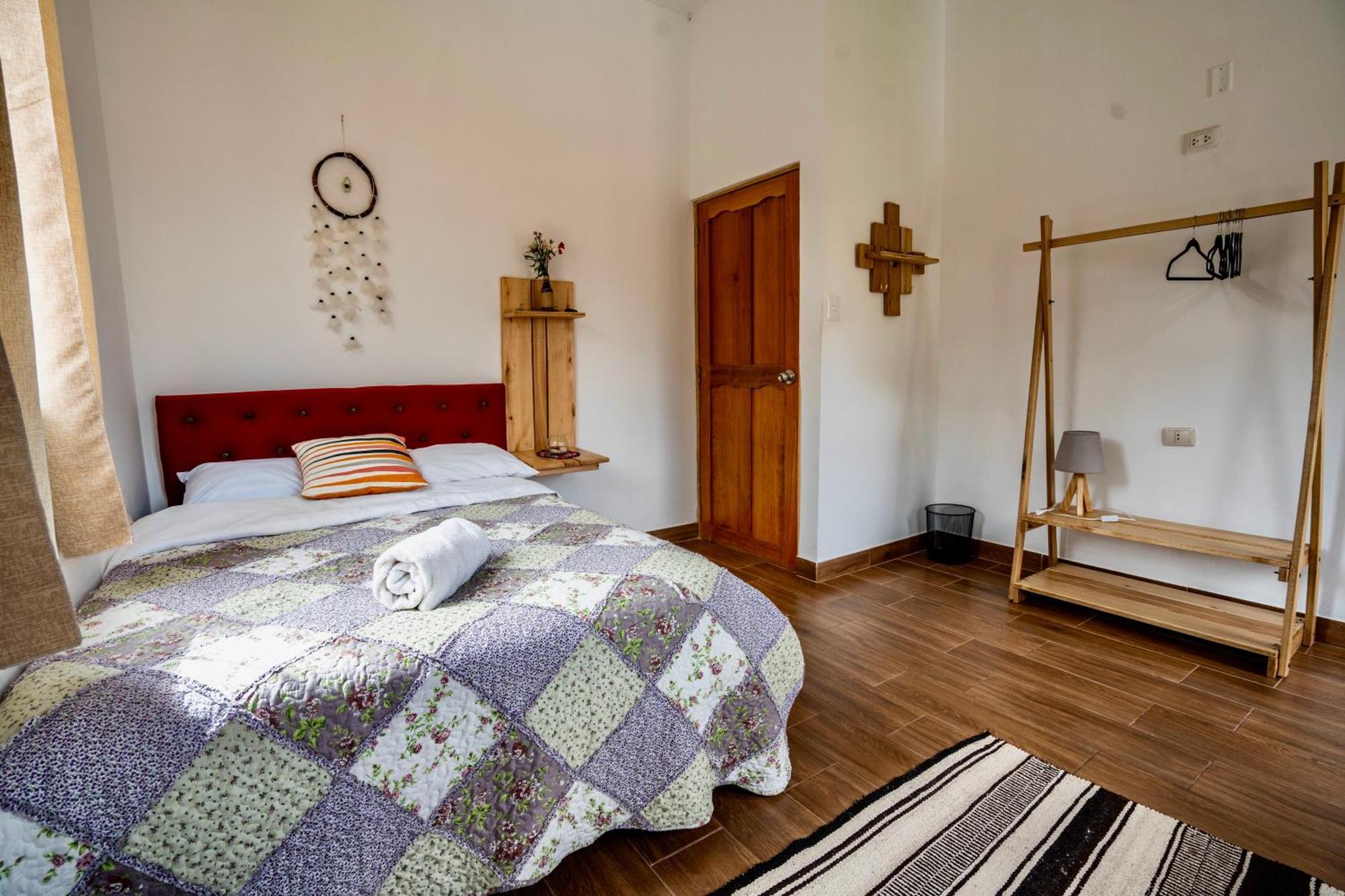 Blue Lotus Retreat Center Bed & Breakfast Pisac Exterior foto